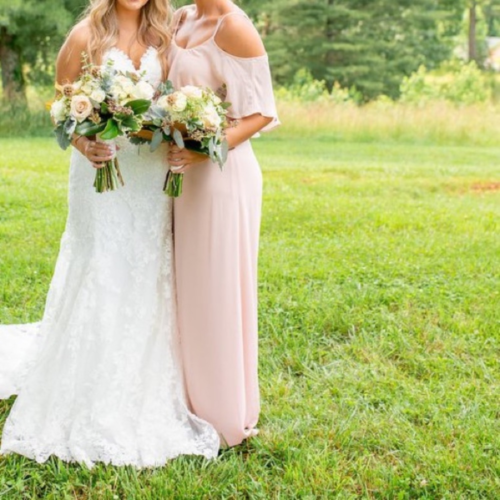 show me your mumu Caitlin Ruffle in Dusty blush